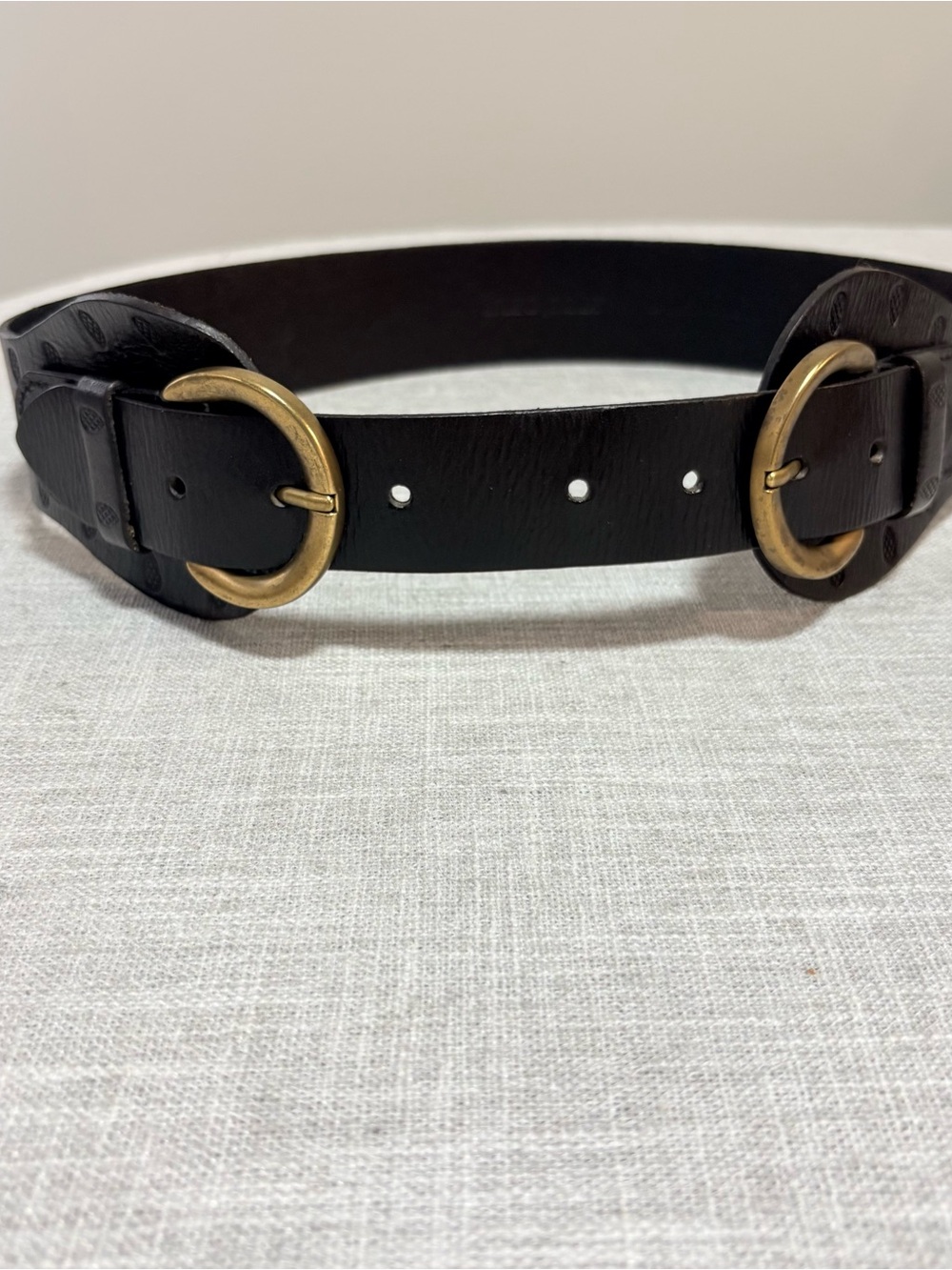 Linea Pelle Black Leather Double-Ring Belt with Antique Gold Buckles Y2K